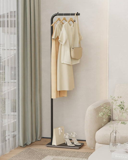 Freestanding Cloth Rack