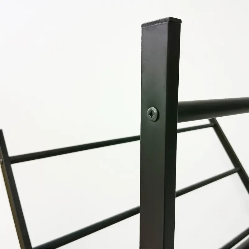 Metal Towel Stand With Wheel