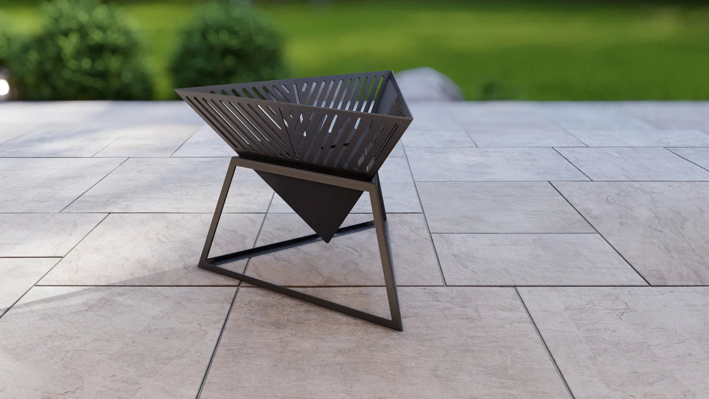 Triangle Fly Outdoor Fire Pit