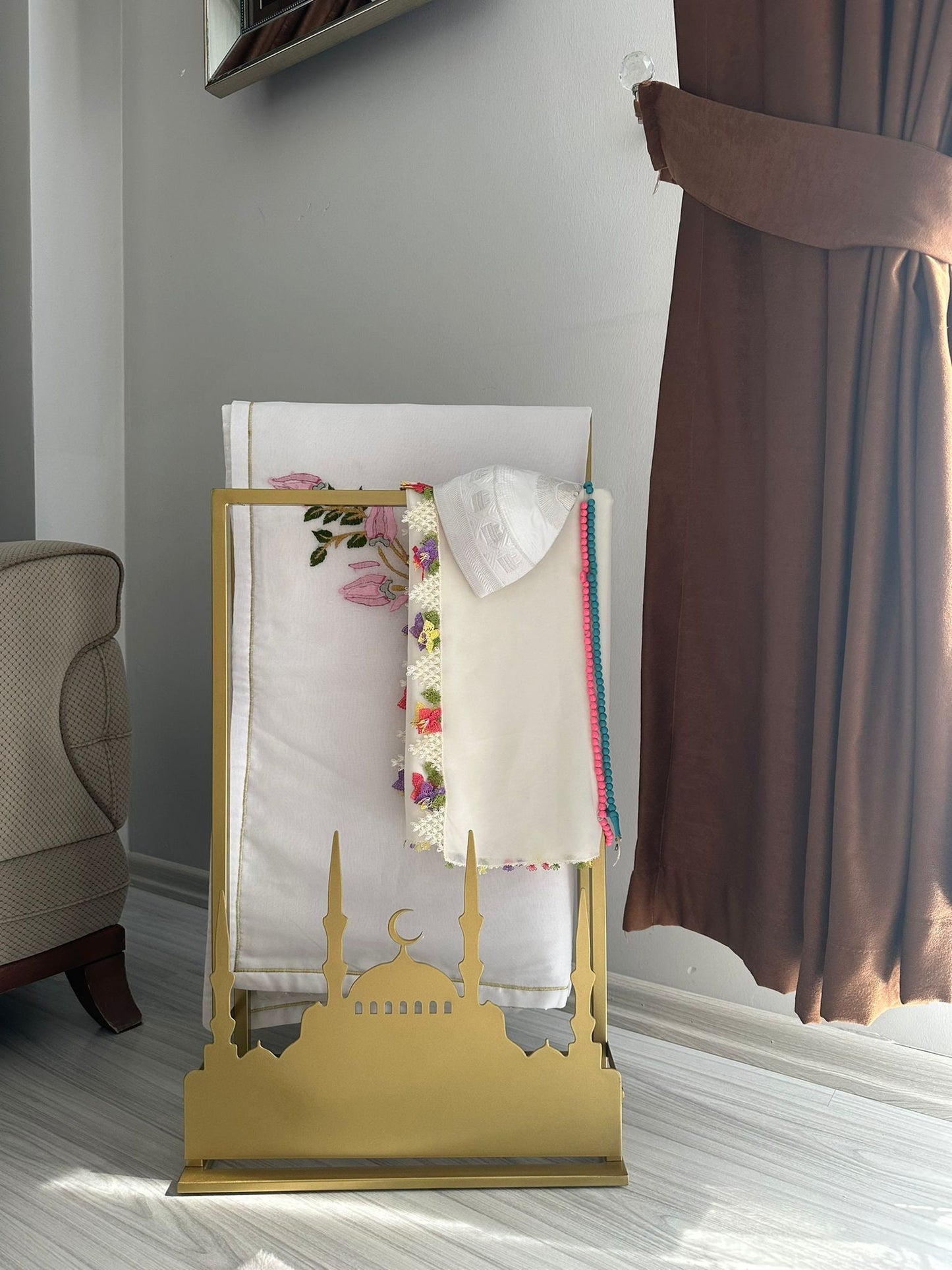 Prayer Mat Holder