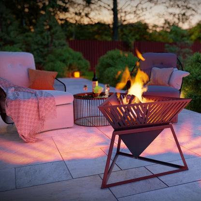 Triangle Fly Outdoor Fire Pit