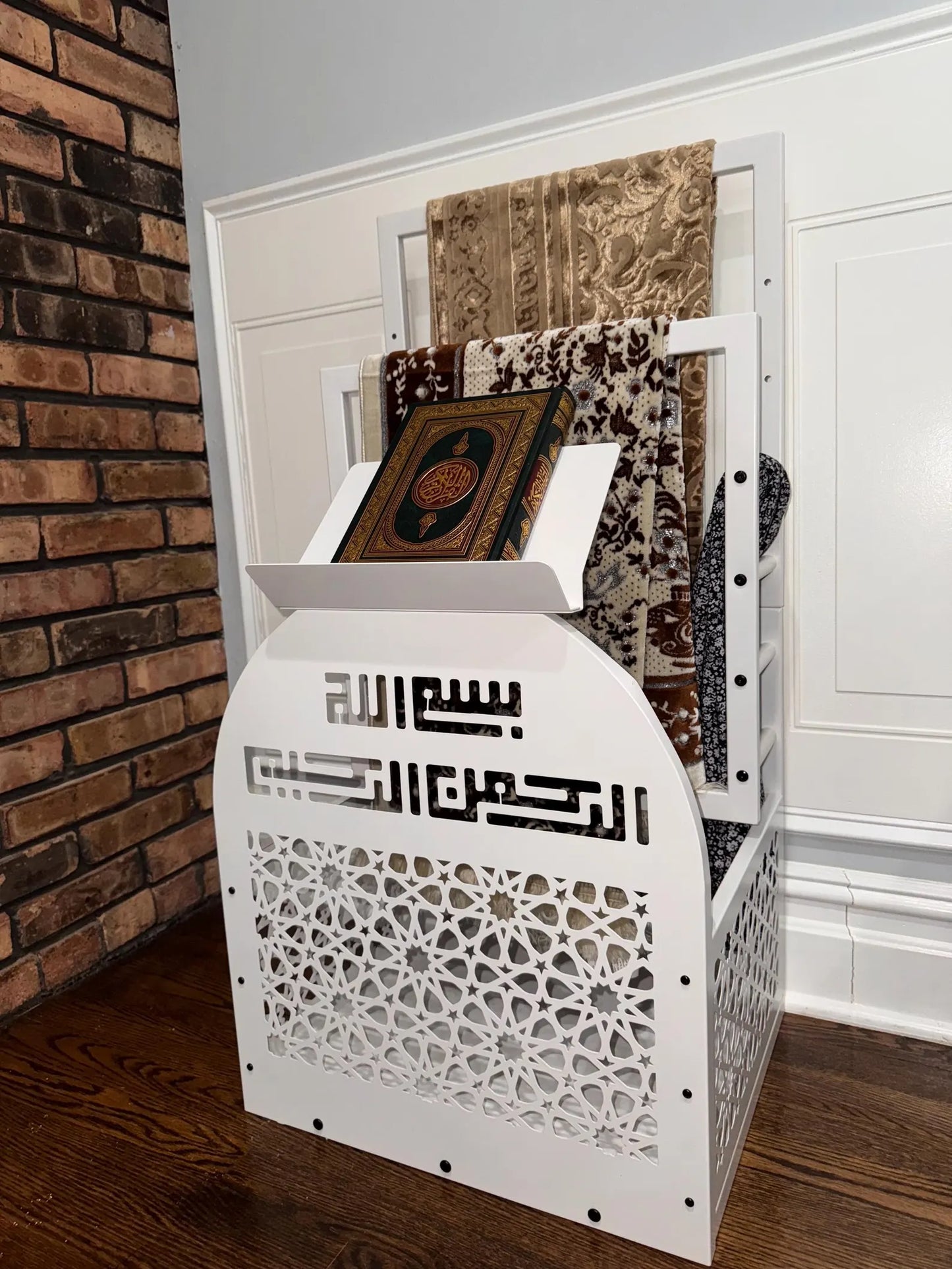 Modern Metal Prayer Mat Holder